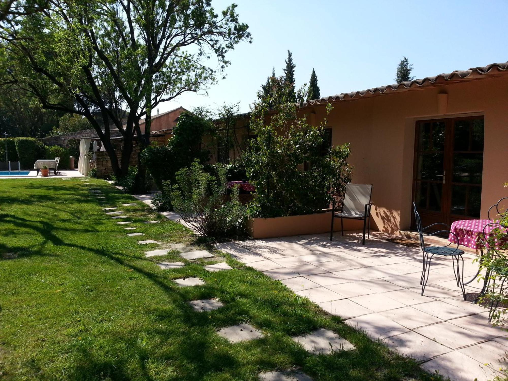 Mas La Provence Panzió L'Isle-sur-la-Sorgue Kültér fotó